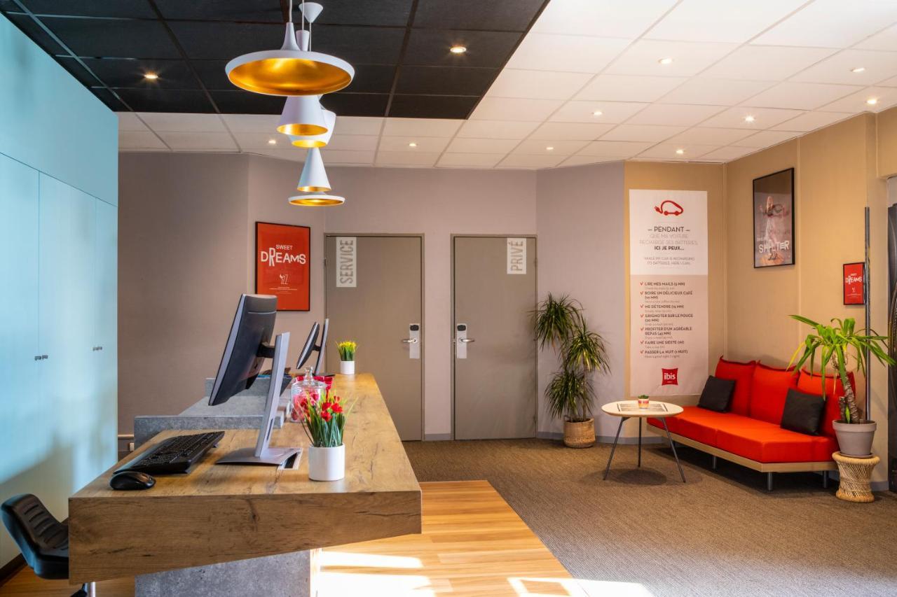 Отель Ibis Paris Кретей Экстерьер фото